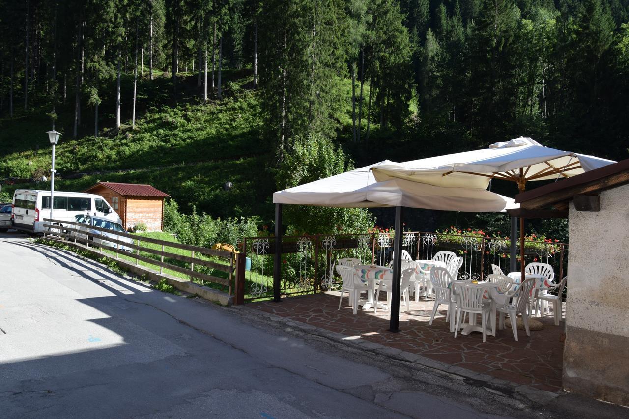 Hotel Alpenrose Alleghe Eksteriør billede