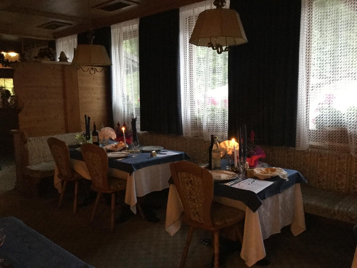 Hotel Alpenrose Alleghe Eksteriør billede